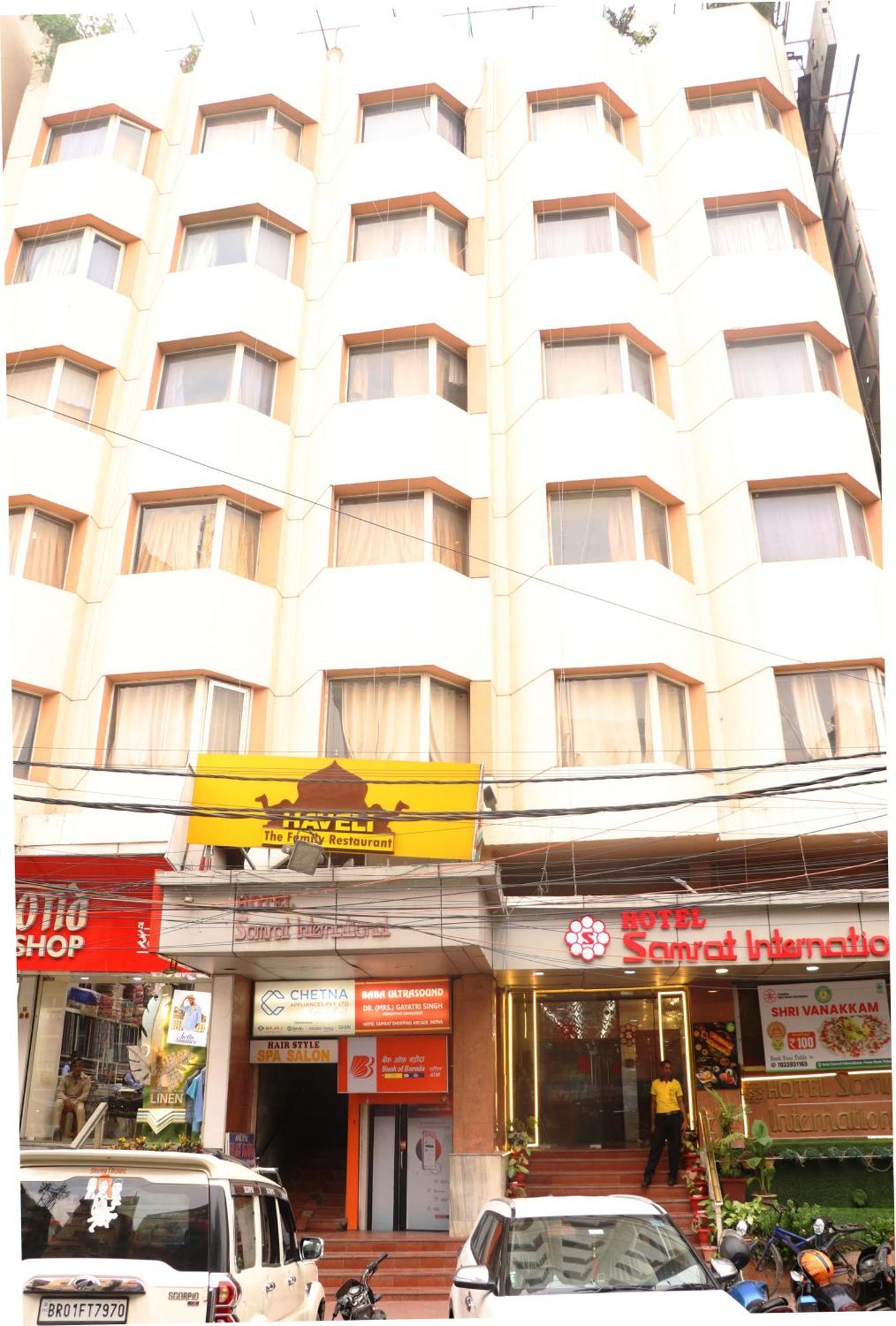 Hotel Samrat International Patna  Exterior photo